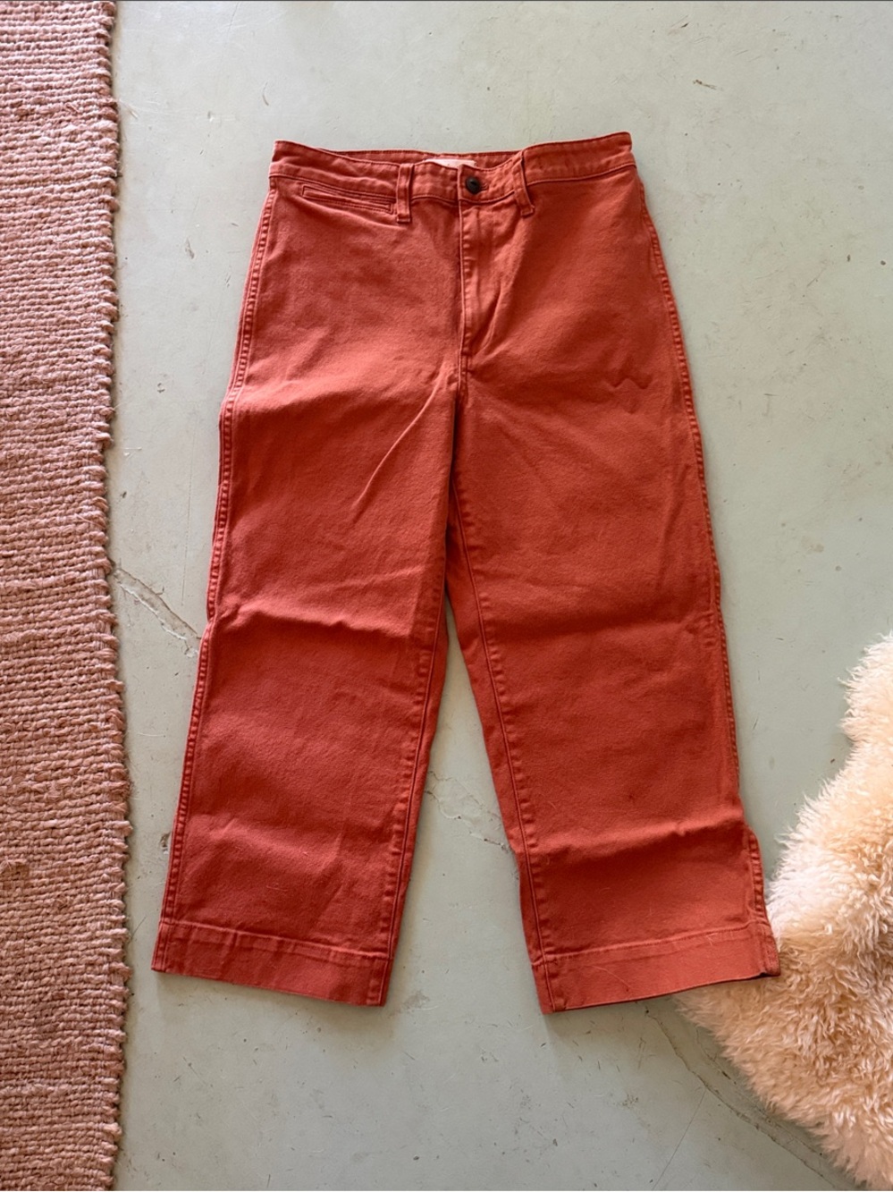 Madewell Slim Emmett Wide-Leg Cropped in Rust